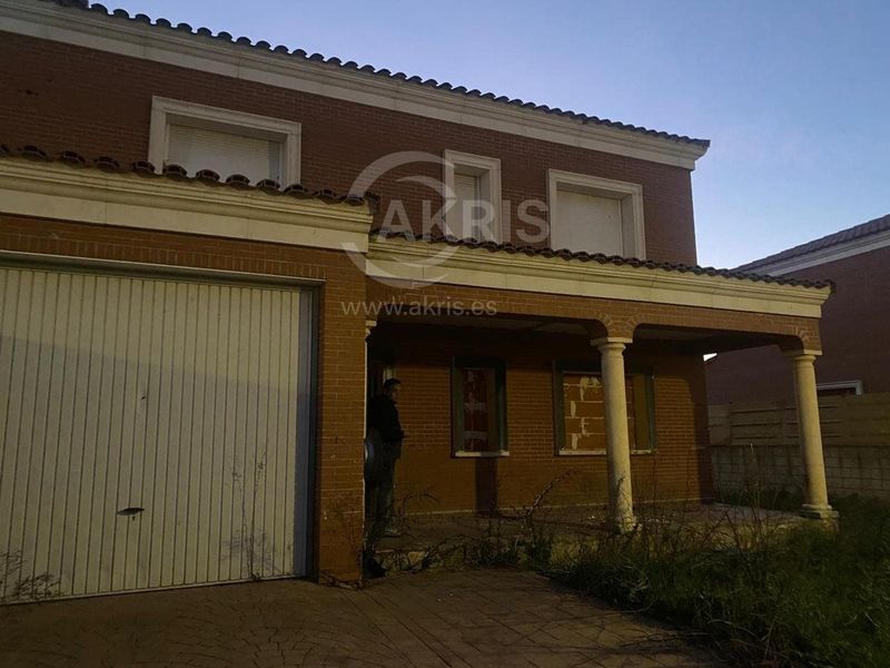 Villa Indipendenti in vendita Barcience, Toledo. Ref: 15299. Inmobiliaria Akris
