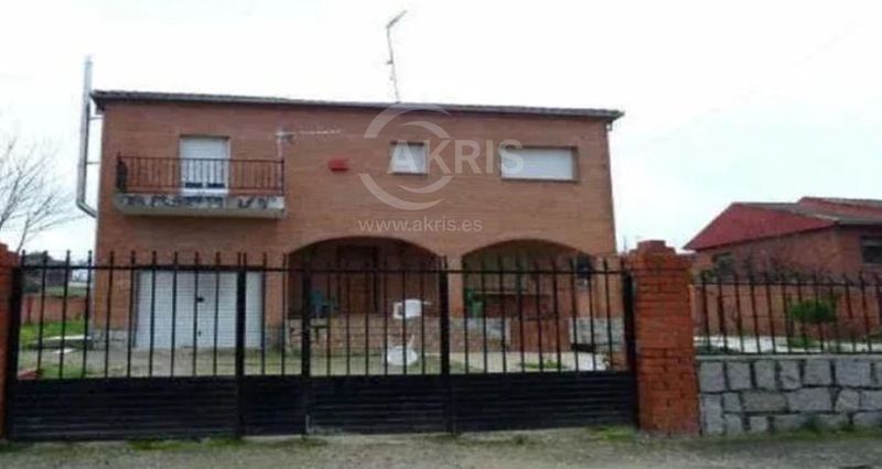 Adosado en venta Escalona, Toledo. Ref: 15370. Inmobiliaria Akris