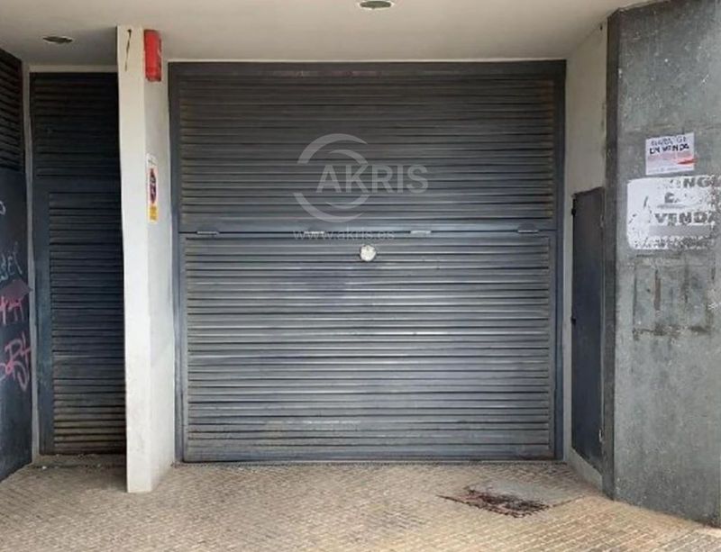 Garaje en venta Terrassa, Barcelona. Ref: 15416. Inmobiliaria Akris