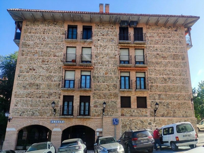 Piso en alquiler Toledo. Ref: 15449. Inmobiliaria Akris