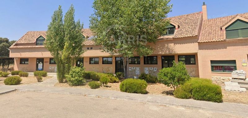 Gewerbliche raum zu verkaufen Escalona, Toledo. Ref: 15467. Inmobiliaria Akris