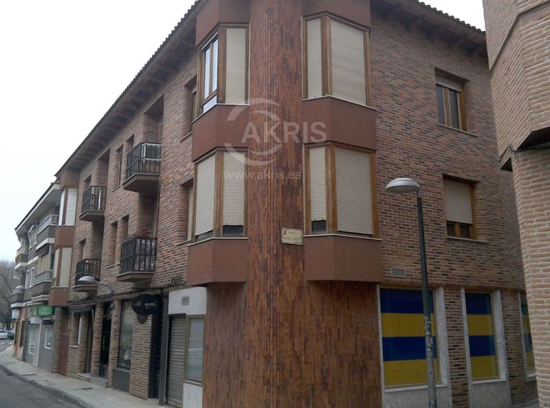 Wohnung zu verkaufen Pinto, Madrid. Ref: 15476. Inmobiliaria Akris