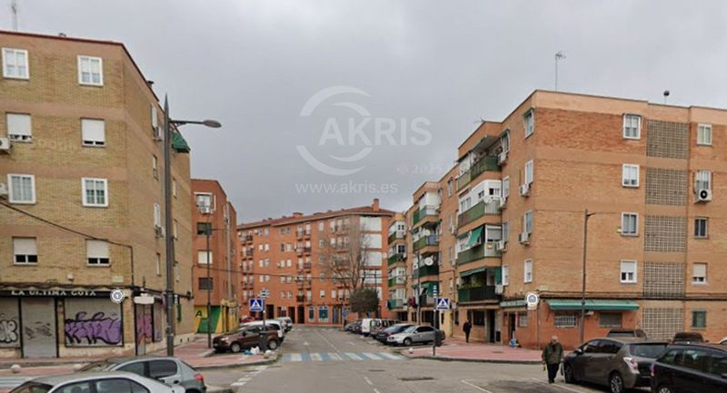Wohnung zu verkaufen Parla, Madrid. Ref: 15478. Inmobiliaria Akris