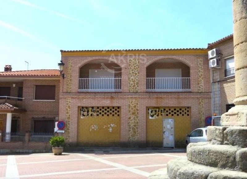 Gewerbliche raum zu verkaufen San Roman De Los Montes, Toledo. Ref: 15495. Inmobiliaria Akris