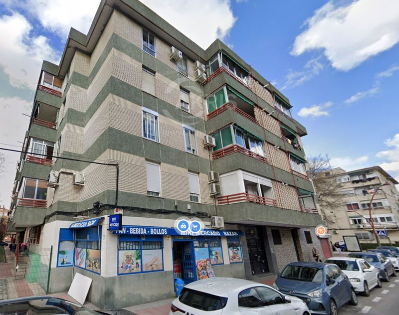 Wohnung zu verkaufen Parla, Madrid. Ref: 15499. Inmobiliaria Akris