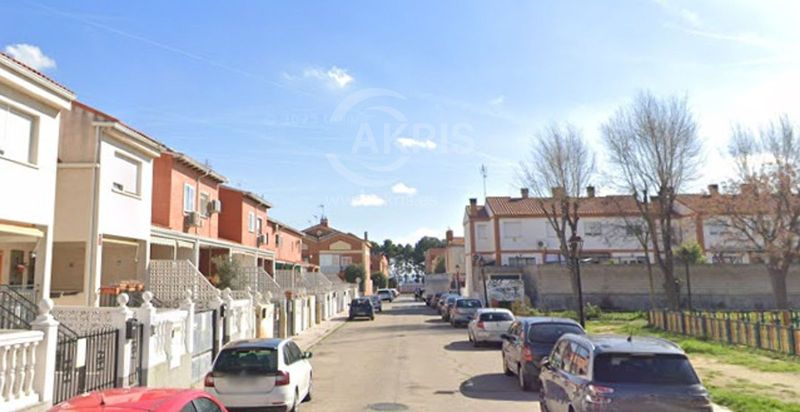 Adosado en venta Seseña, Toledo. Ref: 15519. Inmobiliaria Akris