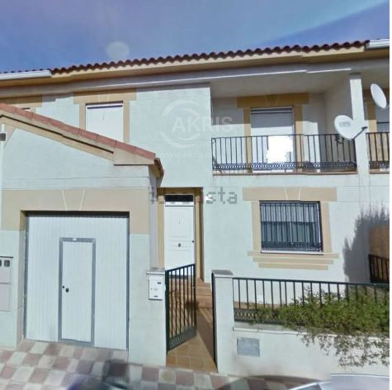 Casa en venta Quintanar De La Orden, Toledo. Ref: 15555. Inmobiliaria Akris