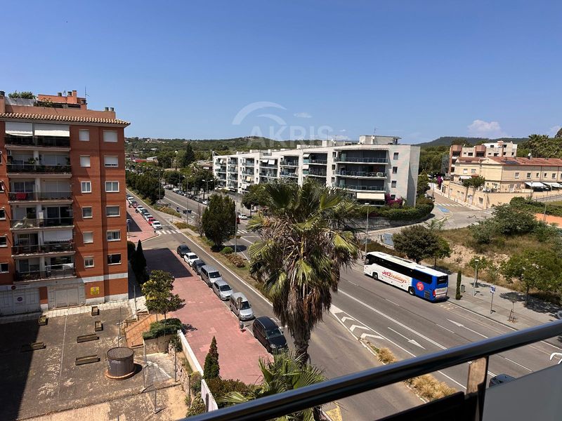 Piso en venta Lloret de Mar, Girona. Ref: 15610. Inmobiliaria Akris