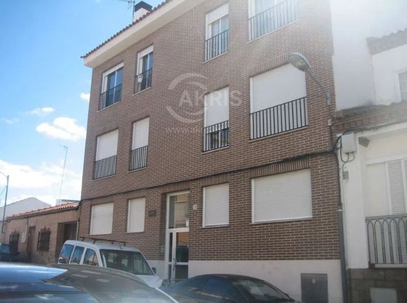 Piso en venta Cebolla, Toledo. Ref: 15613. Inmobiliaria Akris