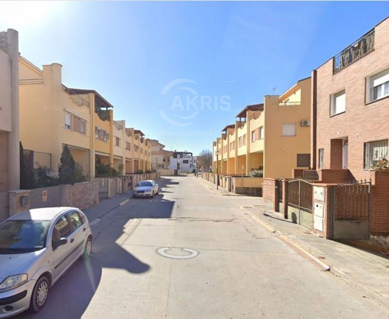 Adosado en venta Talavera de la Reina, Toledo. Ref: 15617. Inmobiliaria Akris