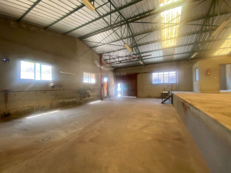 Nave Industrial en venta Puebla De Montalban, La, Toledo. Ref: 15620. Inmobiliaria Akris