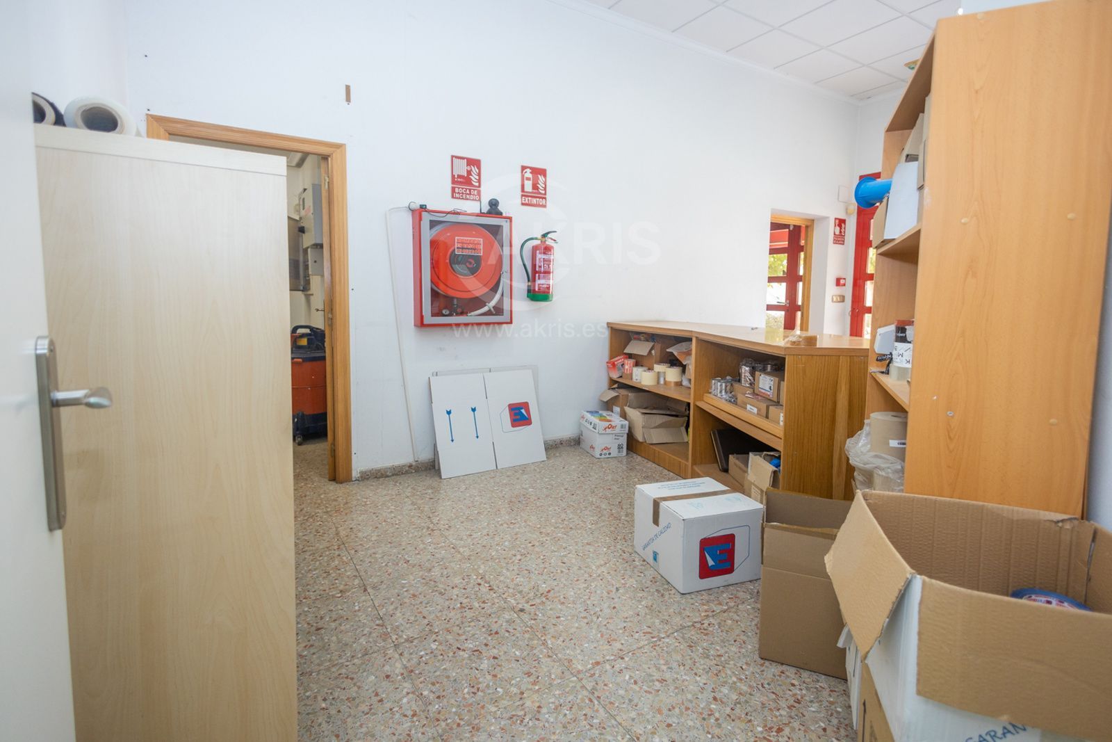 Nave industrial de 706 m² en Elche