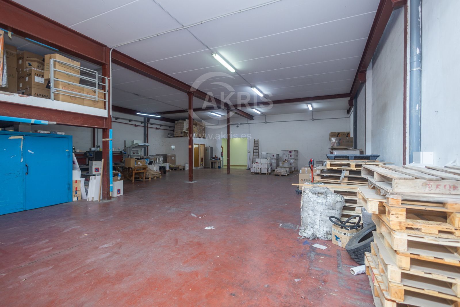 Nave industrial de 706 m² en Elche