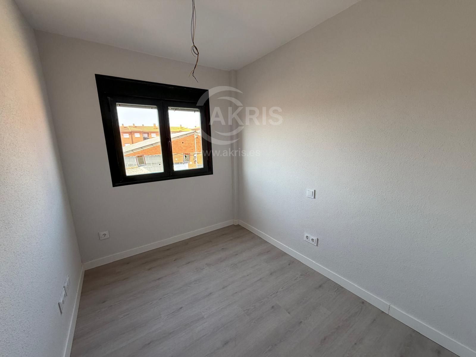 Piso en de 3 dormitorios en Fuensalida - Foto 10