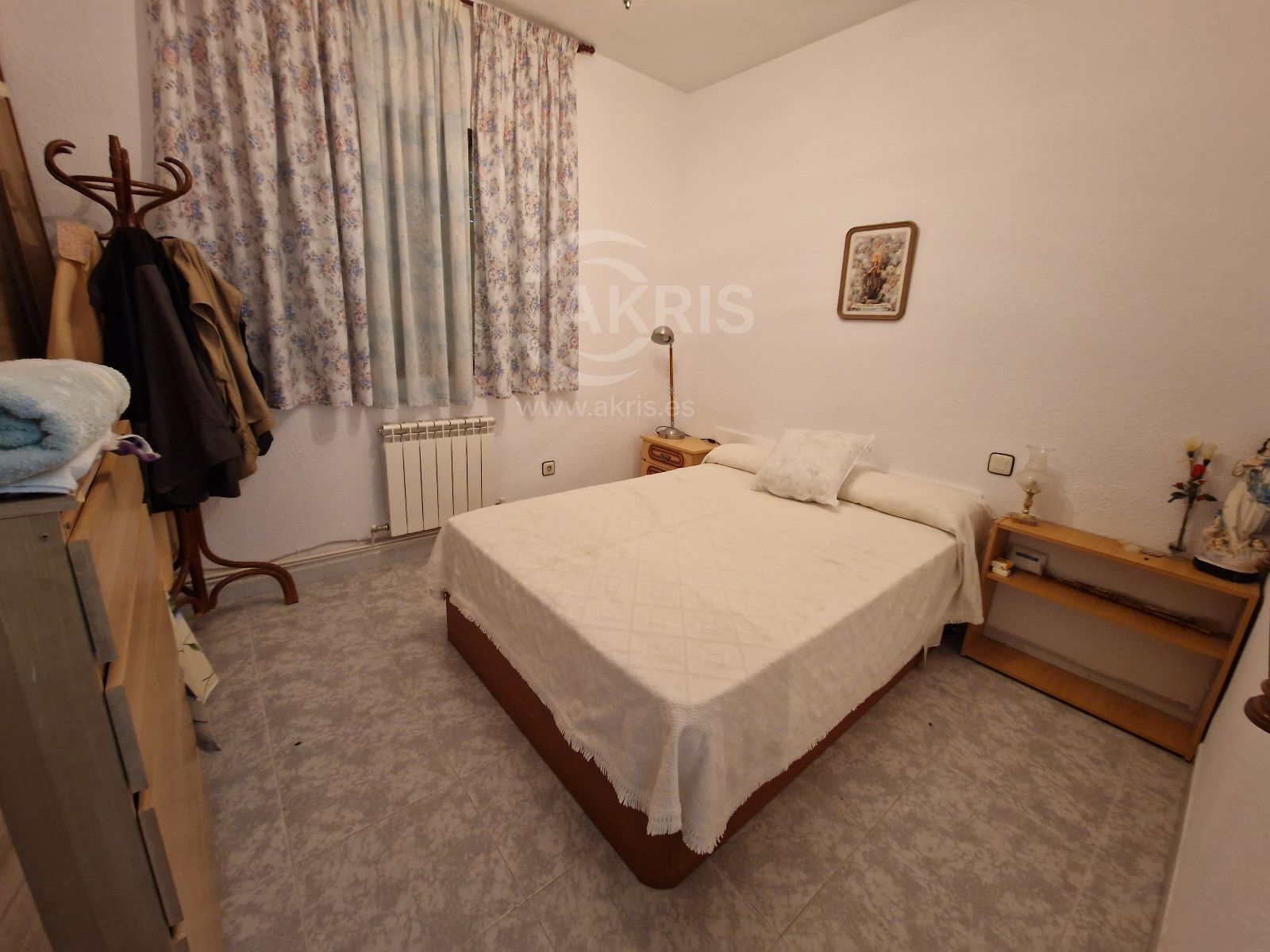 Casa amueblada con patio y 4 dormitorios en Mocejón – ¡Lista para entrar a vivir!