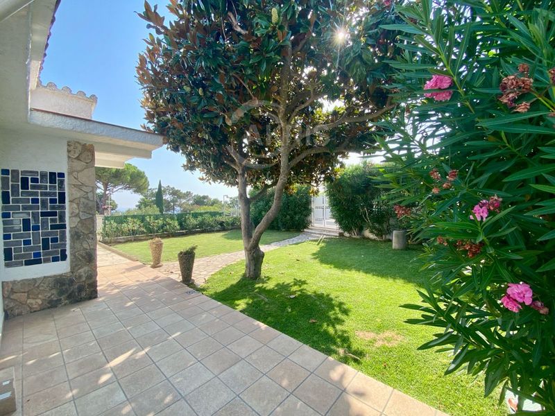 Maison en vente Lloret de Mar, Girona. Ref: 15784. Inmobiliaria Akris