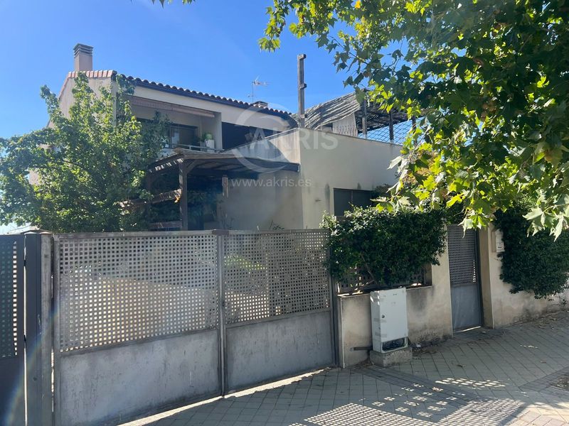 Maison de Ville en vente Aranjuez, Madrid. Ref: 15809. Inmobiliaria Akris