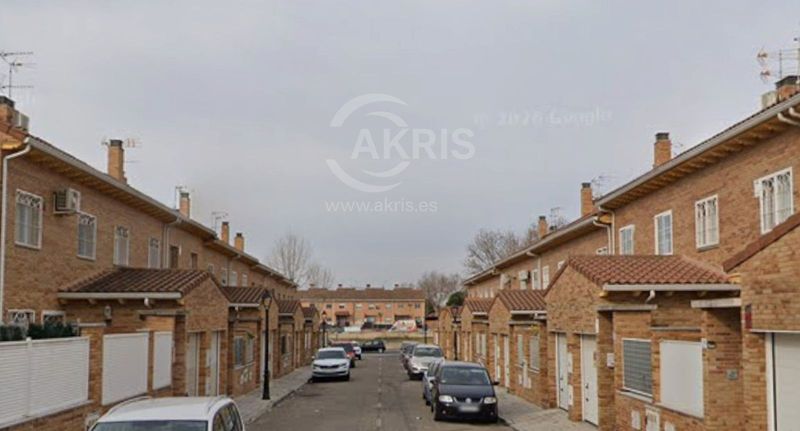 Maison de ville en vente Seseña, Toledo. Ref: 15812. Inmobiliaria Akris