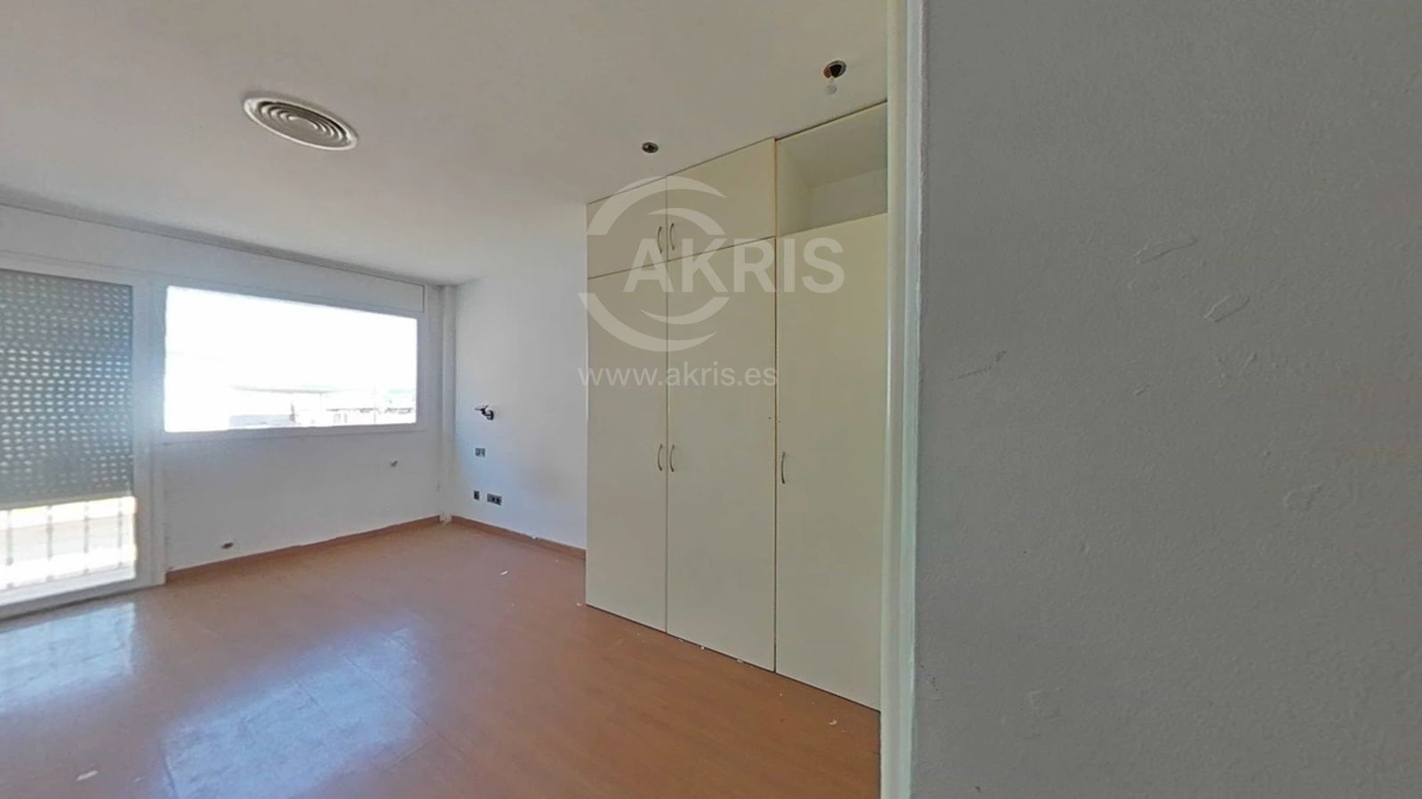 Chalet adosado en venta en calle Emporda - Blanes - Foto 17