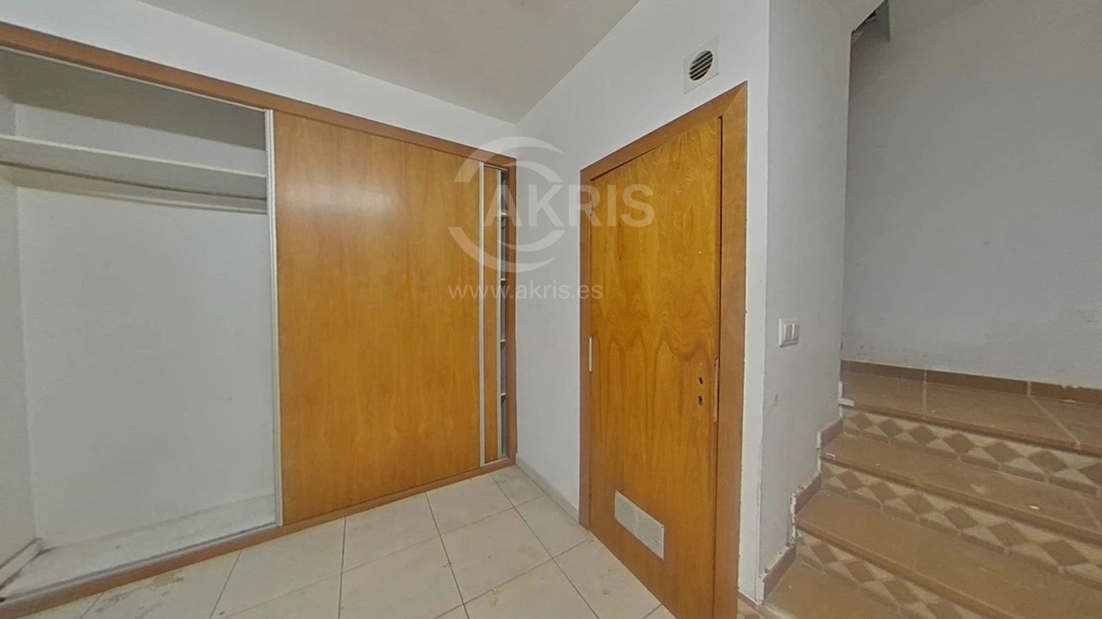 Chalet adosado en venta en calle Emporda - Blanes - Foto 27