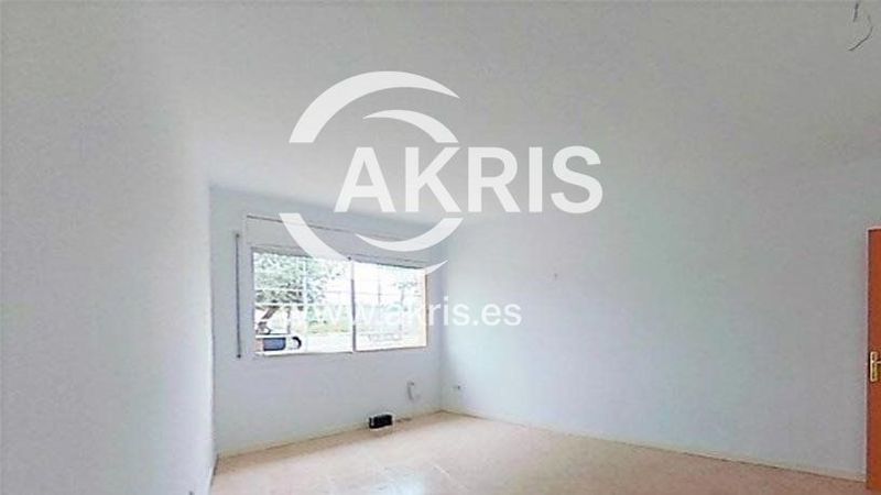 Appartamento in vendita Figueres, Girona. Ref: 1877. Inmobiliaria Akris