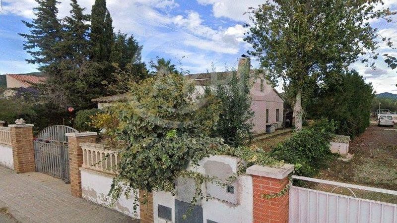 Freistehende Villa zu verkaufen Alcover, Tarragona. Ref: 1944. Inmobiliaria Akris
