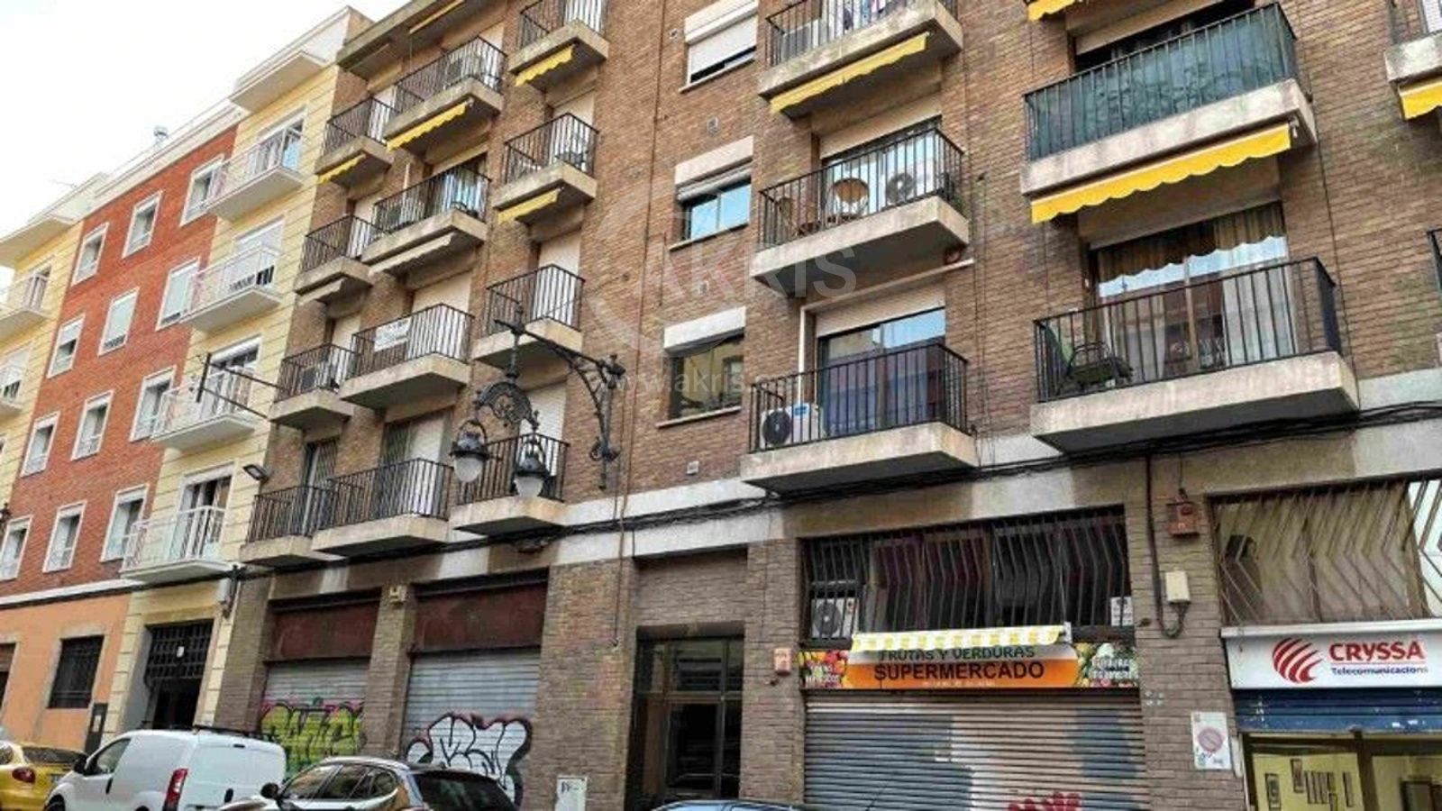 2 LOCALES EN VENTA EN TARRAGONA