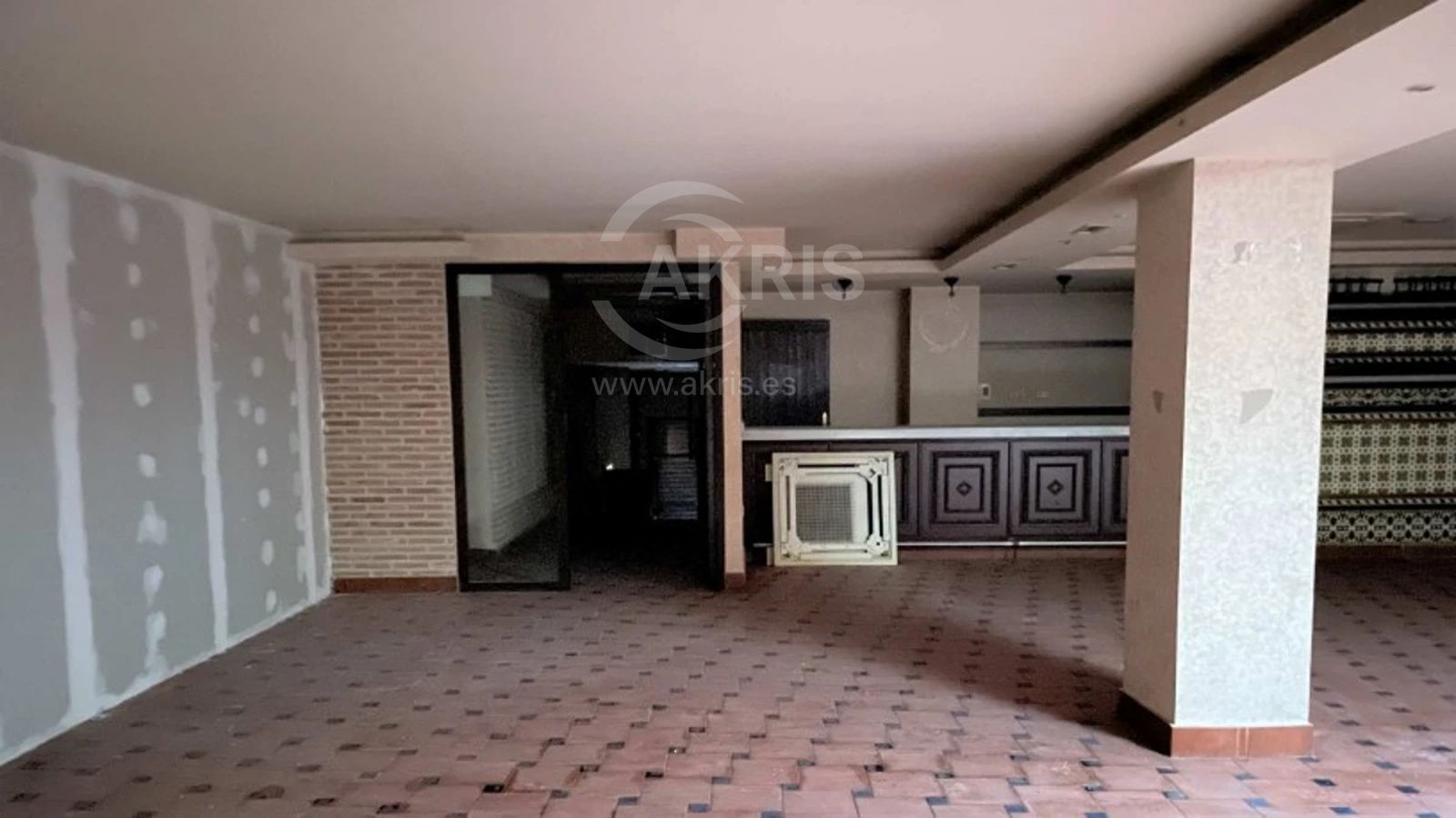 2 LOCALES EN VENTA EN TARRAGONA