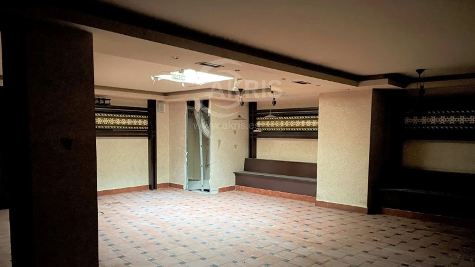 2 LOCALES EN VENTA EN TARRAGONA