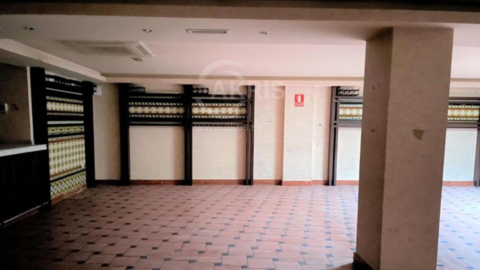 2 LOCALES EN VENTA EN TARRAGONA