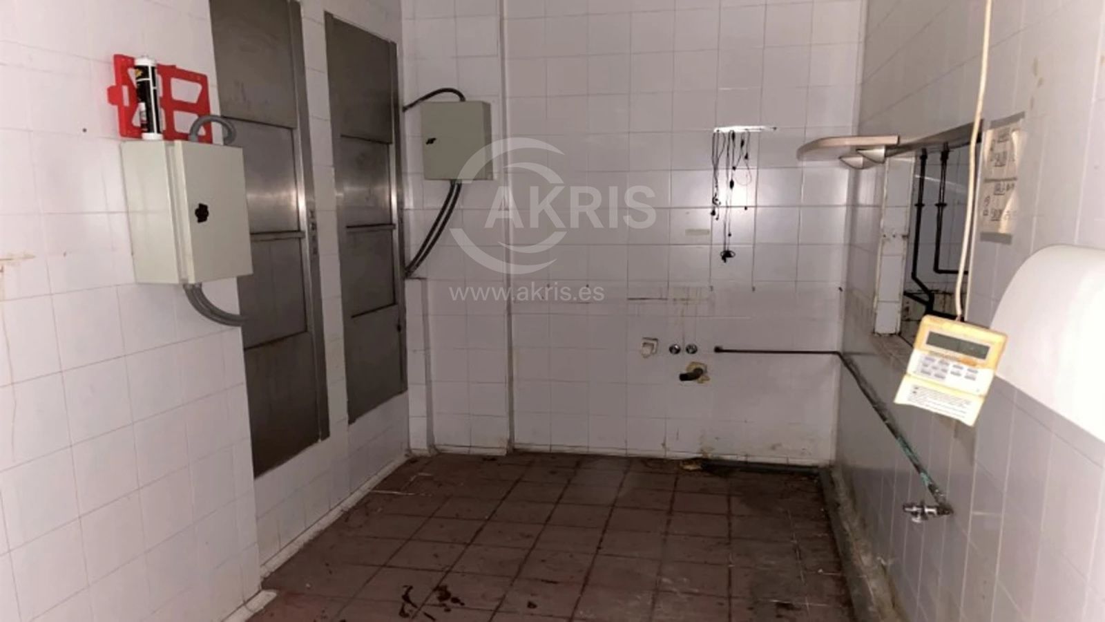 2 LOCALES EN VENTA EN TARRAGONA