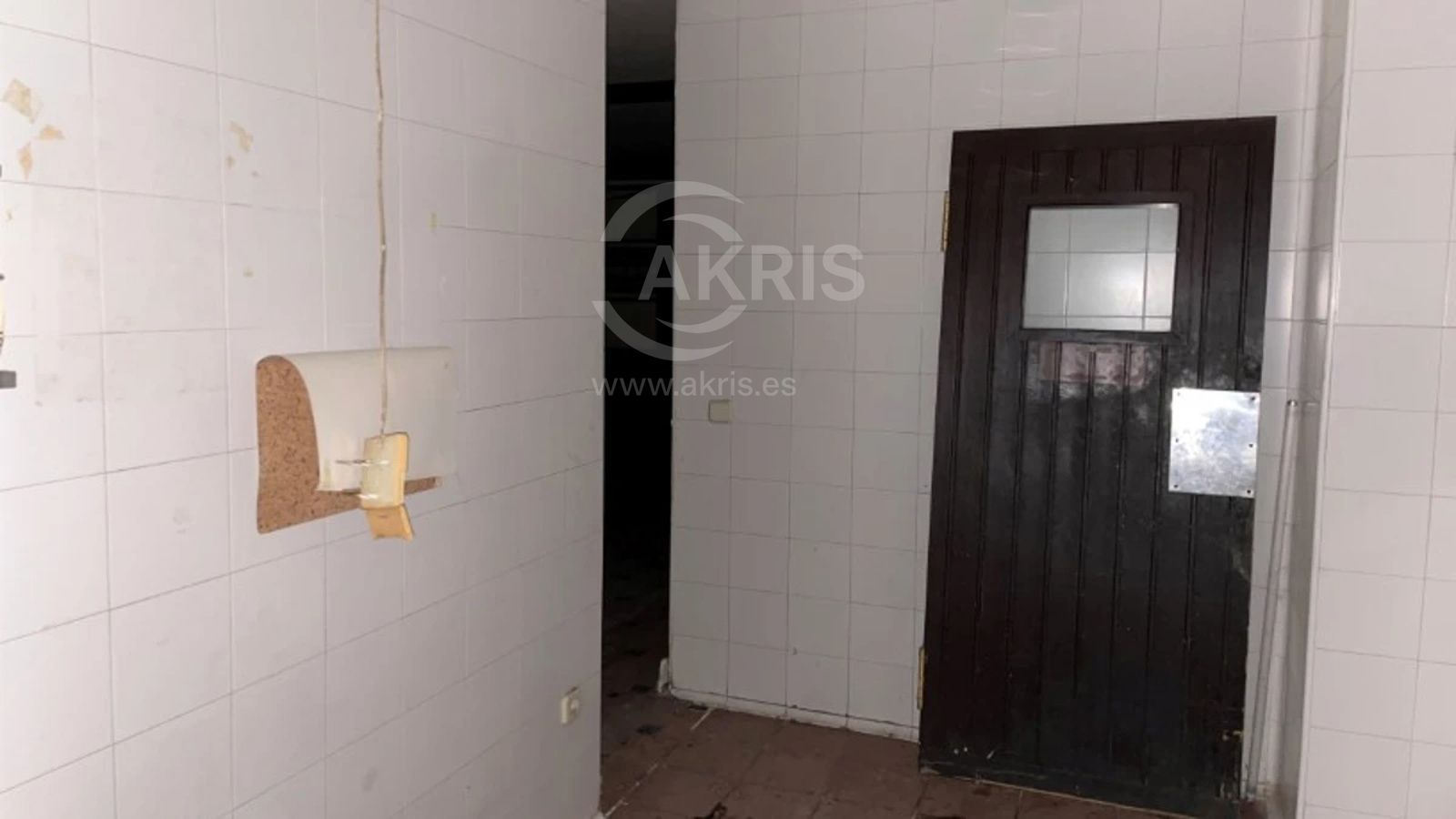 2 LOCALES EN VENTA EN TARRAGONA