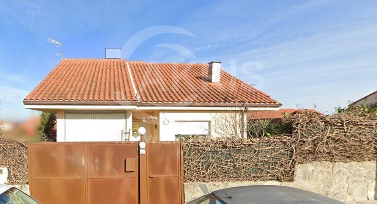 Villa Indipendenti in vendita Noves, Toledo. Ref: 2325. Inmobiliaria Akris