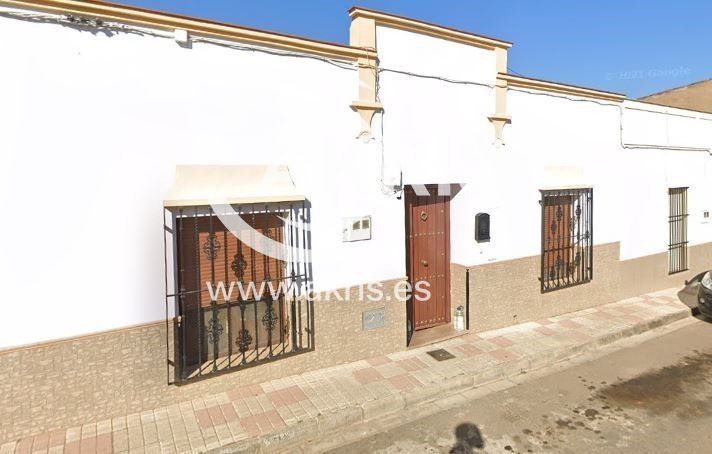 Chalet Independiente en venta Arroyo De San Servan, Badajoz. Ref: 2427. Inmobiliaria Akris