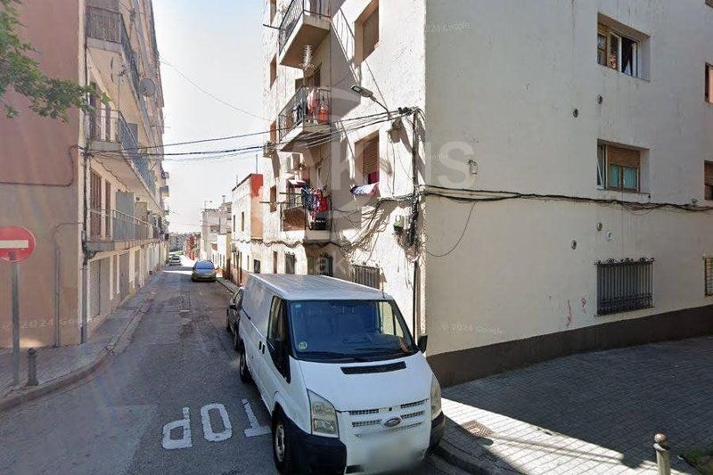 Appartamento in vendita Figueres, Girona. Ref: 2437. Inmobiliaria Akris