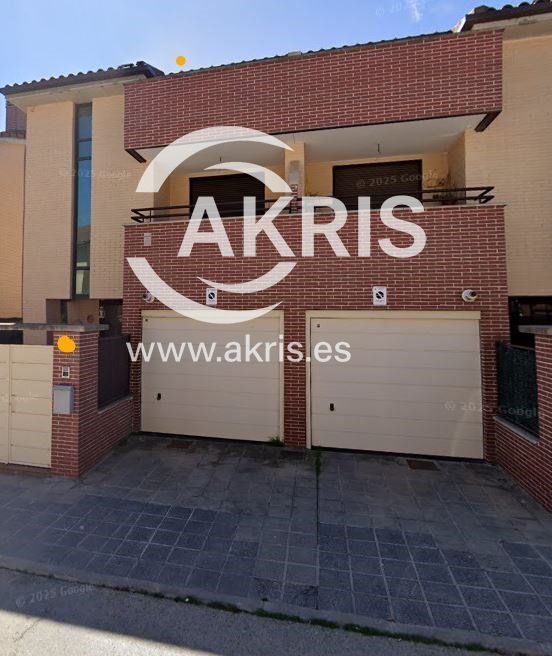 Chalet Independiente en venta Marchamalo, Guadalajara. Ref: 2443. Inmobiliaria Akris