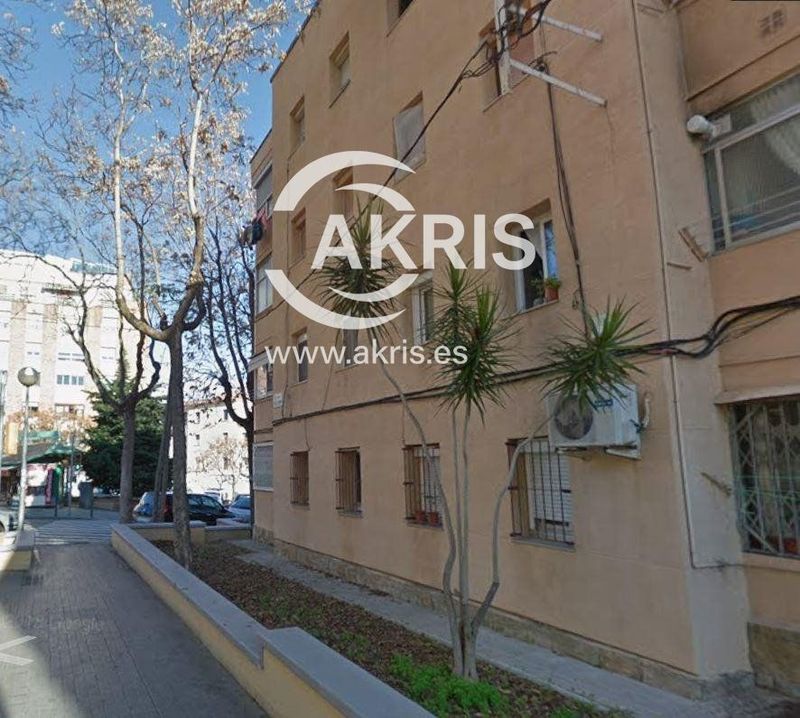 Apartamento à venda L