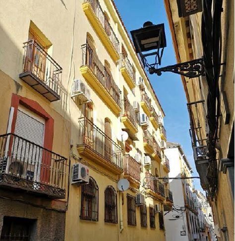 Piso en venta Jaén. Ref: 2578. Inmobiliaria Akris