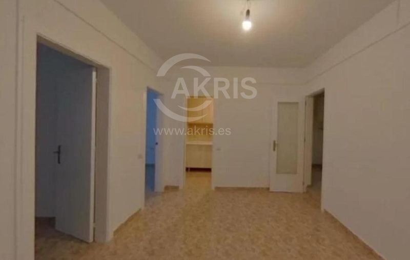 Piso en venta L