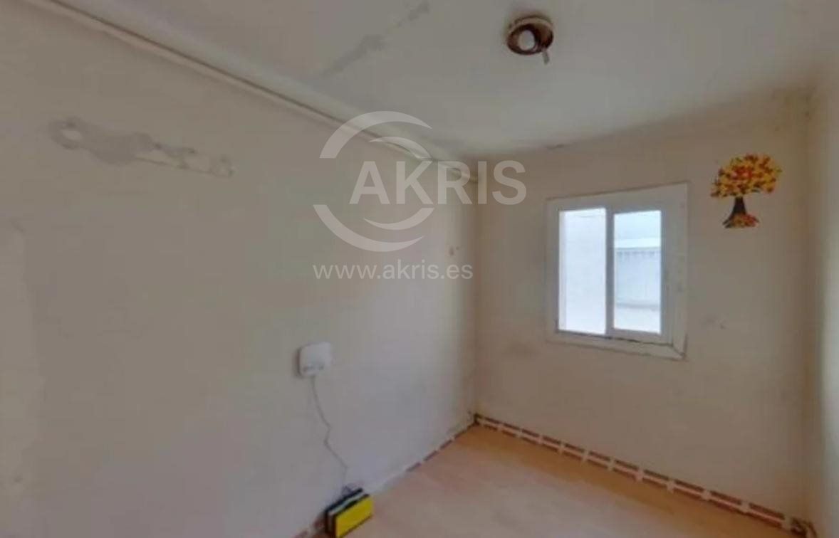 Piso en venta en Carrer de Julia Romera Yañez, Santa coloma de gramanet - Foto 2