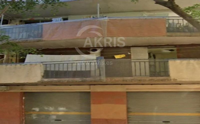 Piso en venta Salt, Girona. Ref: 2703. Inmobiliaria Akris