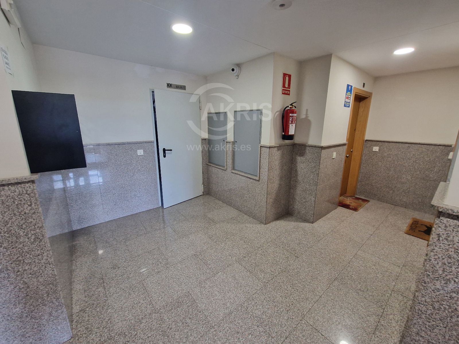 Luminoso piso de 94m² con garaje junto al hospital de las 3 culturas– Totalmente amueblado