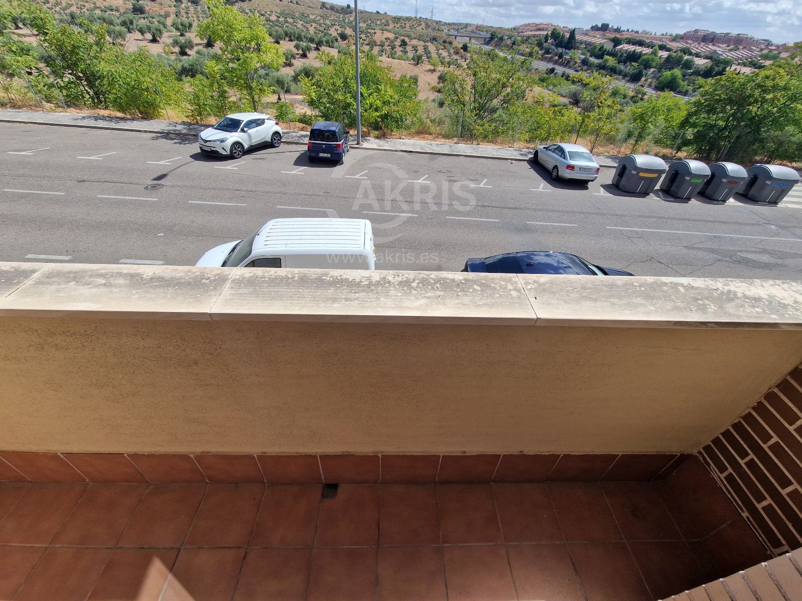 Luminoso piso de 94m² con garaje junto al hospital de las 3 culturas– Totalmente amueblado