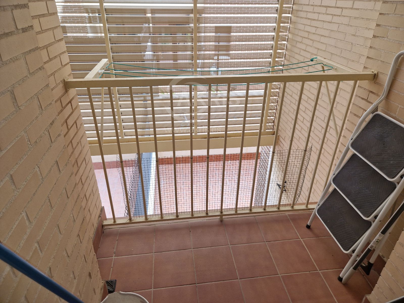 Luminoso piso de 94m² con garaje junto al hospital de las 3 culturas– Totalmente amueblado