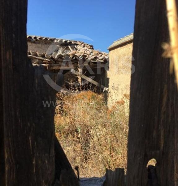 Chalet Independiente en venta Valdeverdeja, Toledo. Ref: 7421. Inmobiliaria Akris