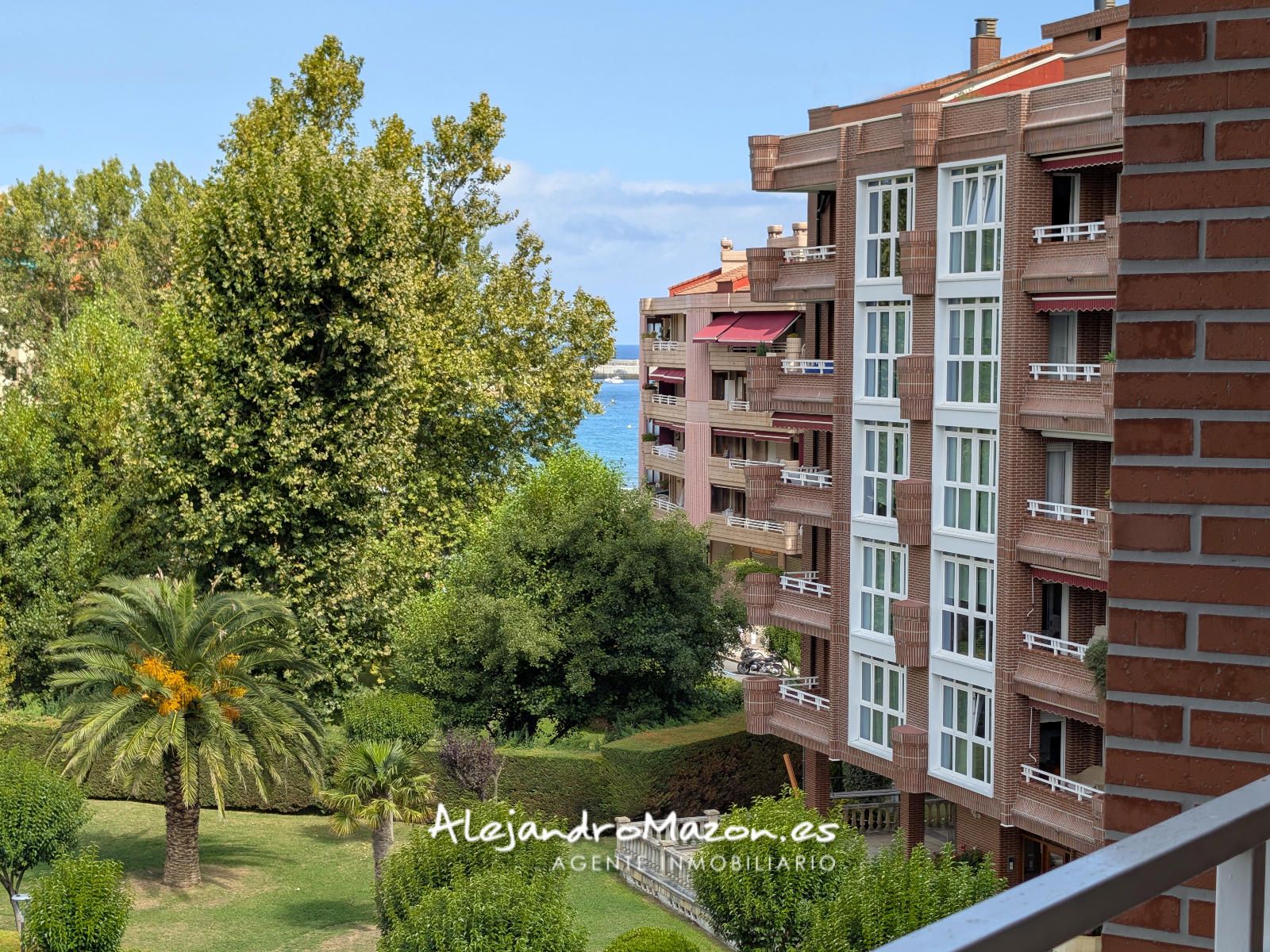 Tu rincón para disfrutar del mar cantábrico desde sus 2 terrazas. - Foto 5