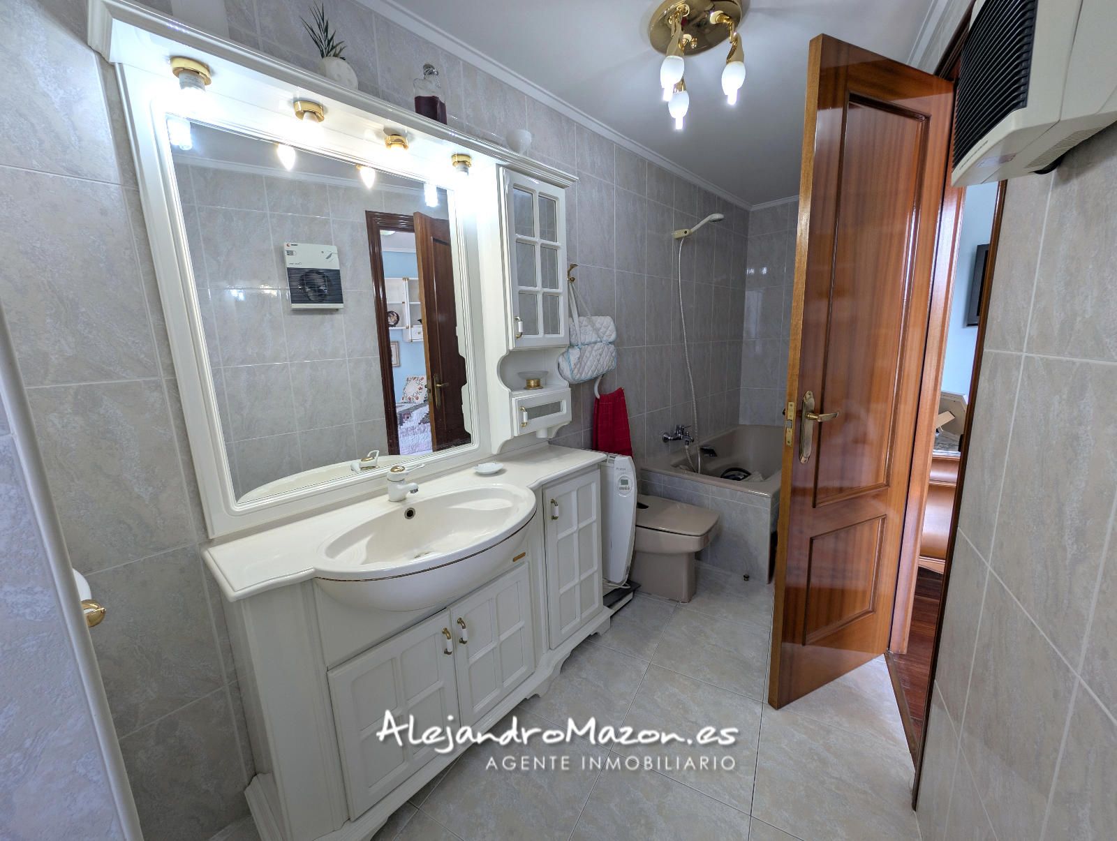 Tu rincón para disfrutar del mar cantábrico desde sus 2 terrazas. - Foto 33