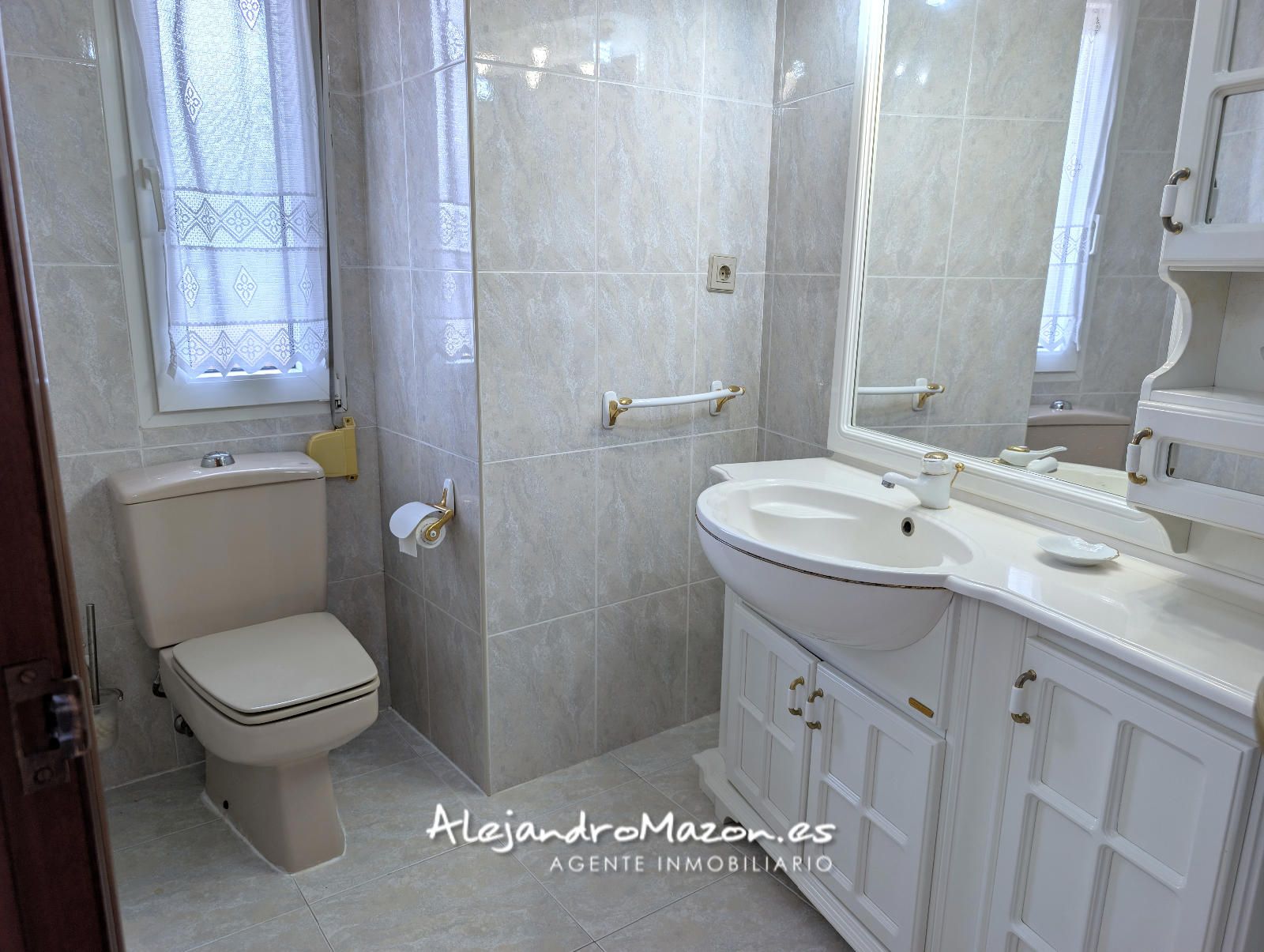 Tu rincón para disfrutar del mar cantábrico desde sus 2 terrazas. - Foto 35