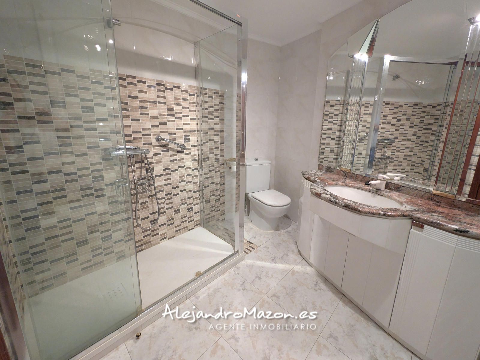 Tu rincón para disfrutar del mar cantábrico desde sus 2 terrazas. - Foto 56