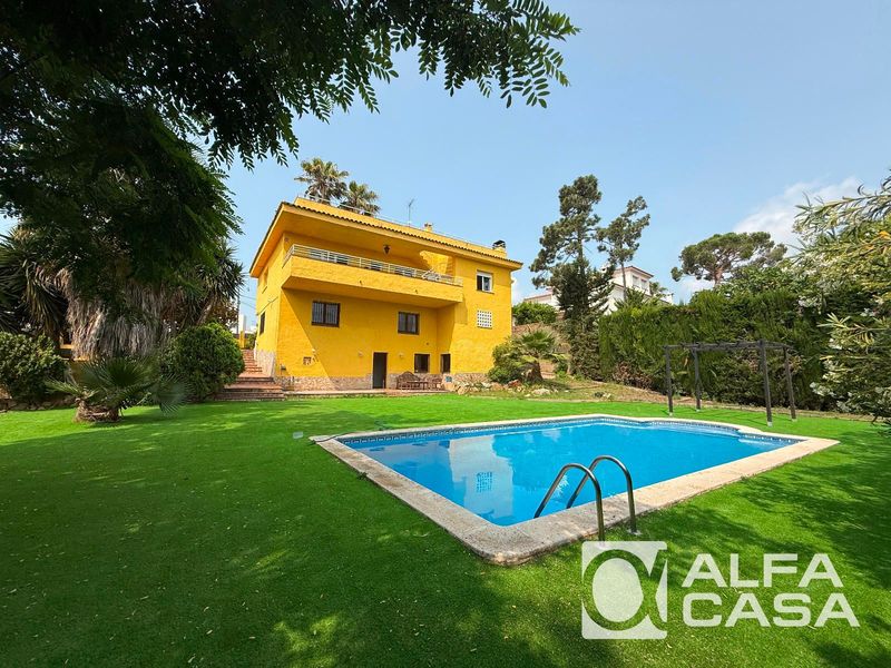 Maison en vente Lloret de Mar, Girona. Ref: 2218. Alfa Casa